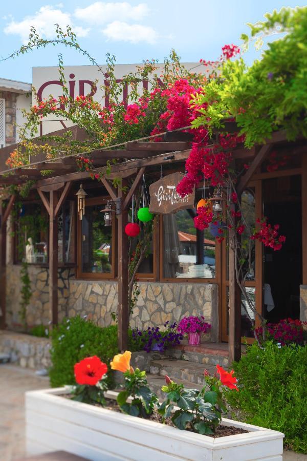 Giritimu Evleri Bed & Breakfast เซลิมิเย ภายนอก รูปภาพ