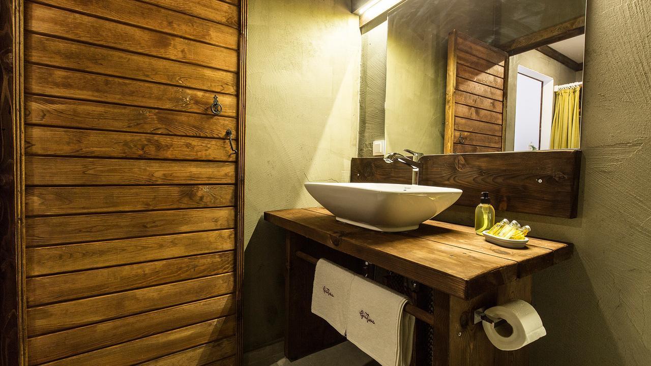 Giritimu Evleri Bed & Breakfast เซลิมิเย ภายนอก รูปภาพ